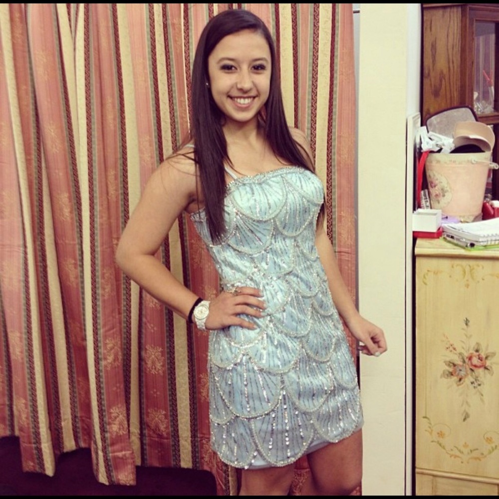 Short prom dress by Dave and johnny, light blue - Picture 6 of 7